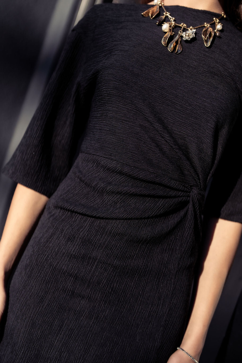 KNOT DETAIL MAXI DRESS