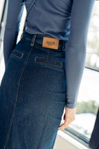 DARK WASH LEATHER PATCH SKIRT