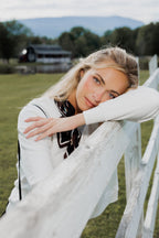Paris v-neck