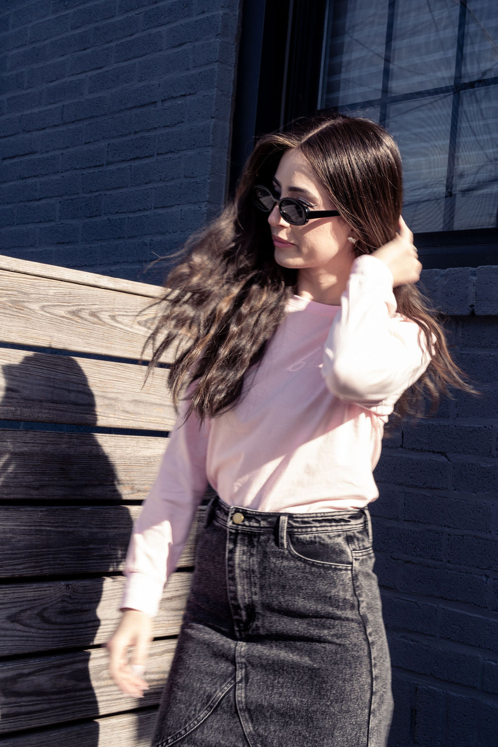 PINK GRAPHIC PRINT TEE