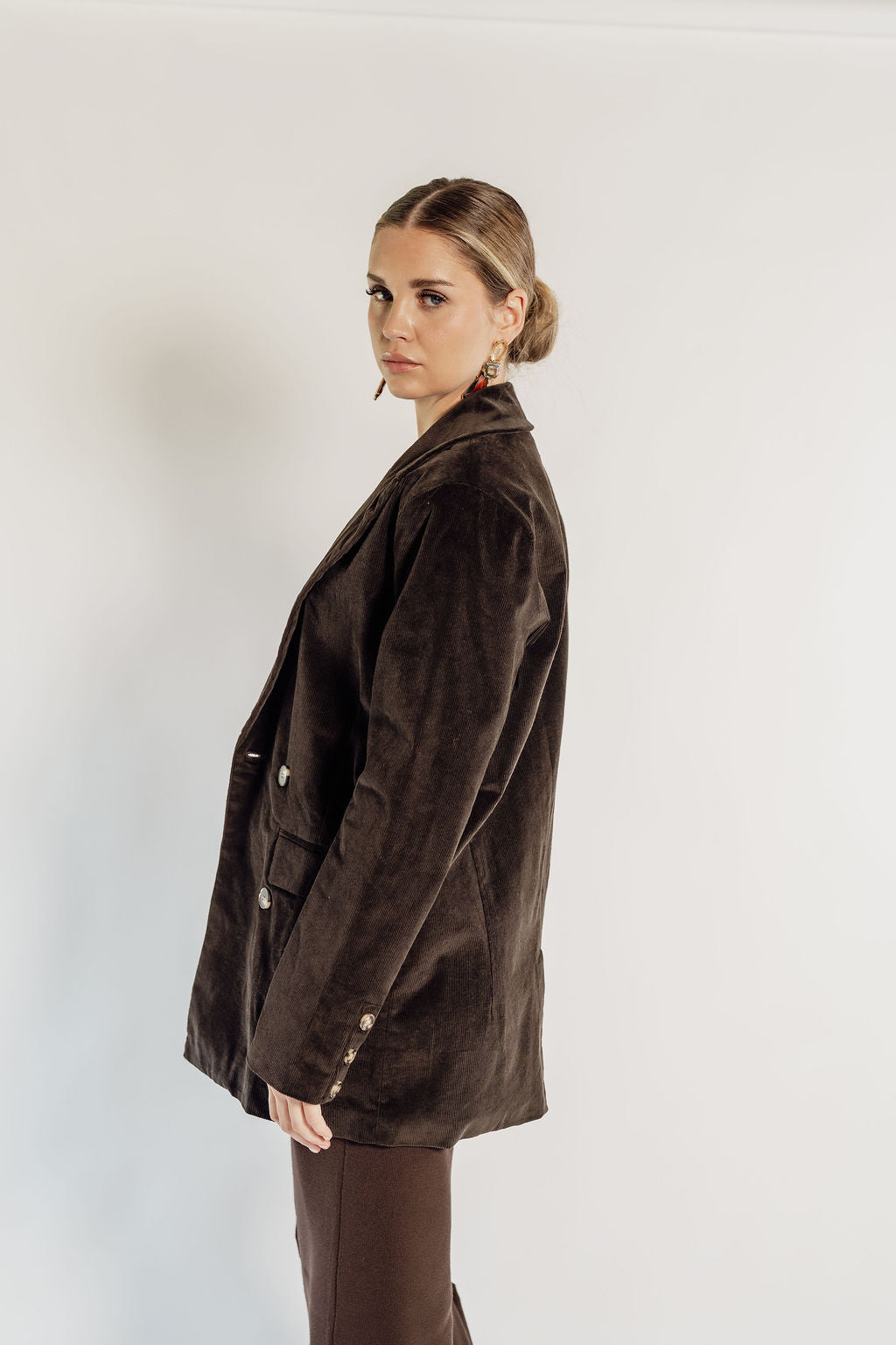 BROWN CORDUROY BLAZER
