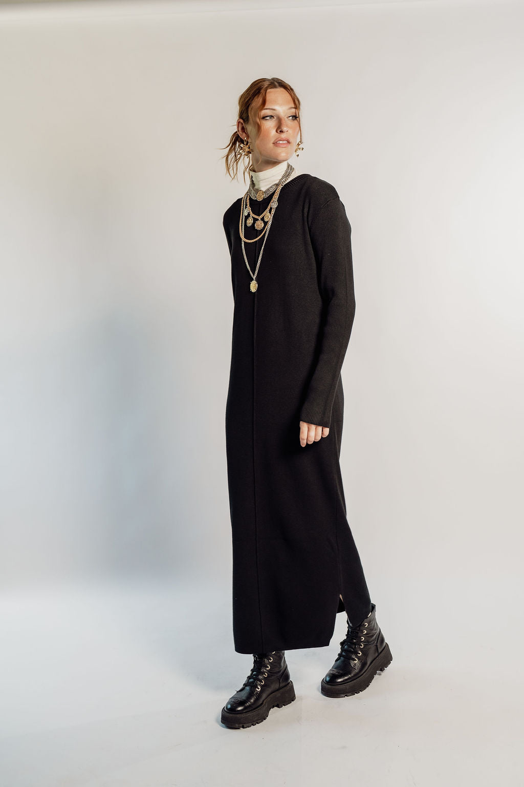 KNITTED MAXI DRESS