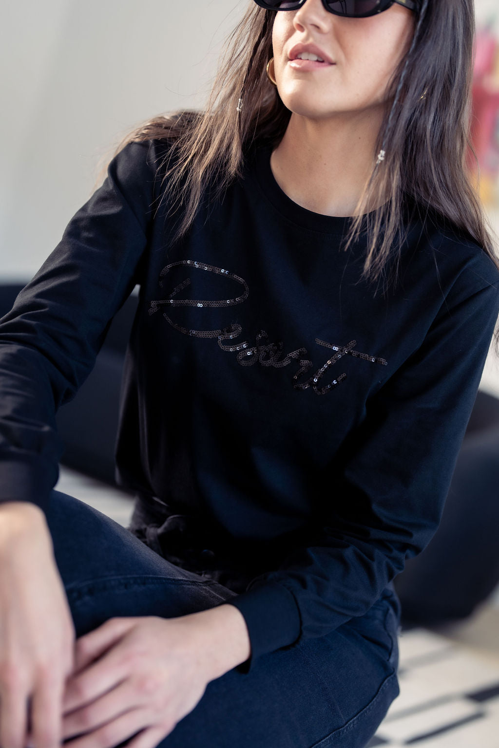 SEQUIN-EMBELLISHED BLACK TEE