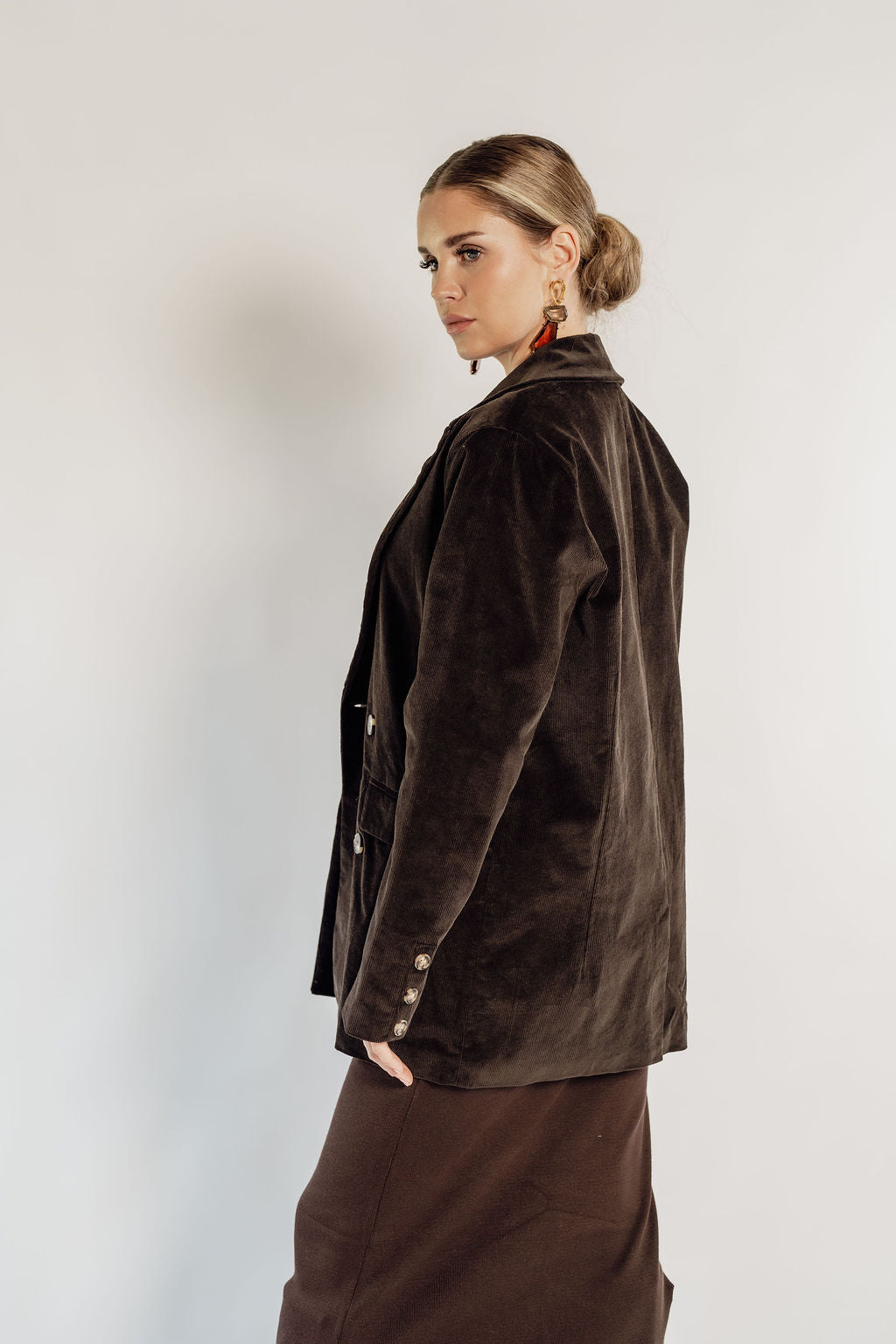BROWN CORDUROY BLAZER