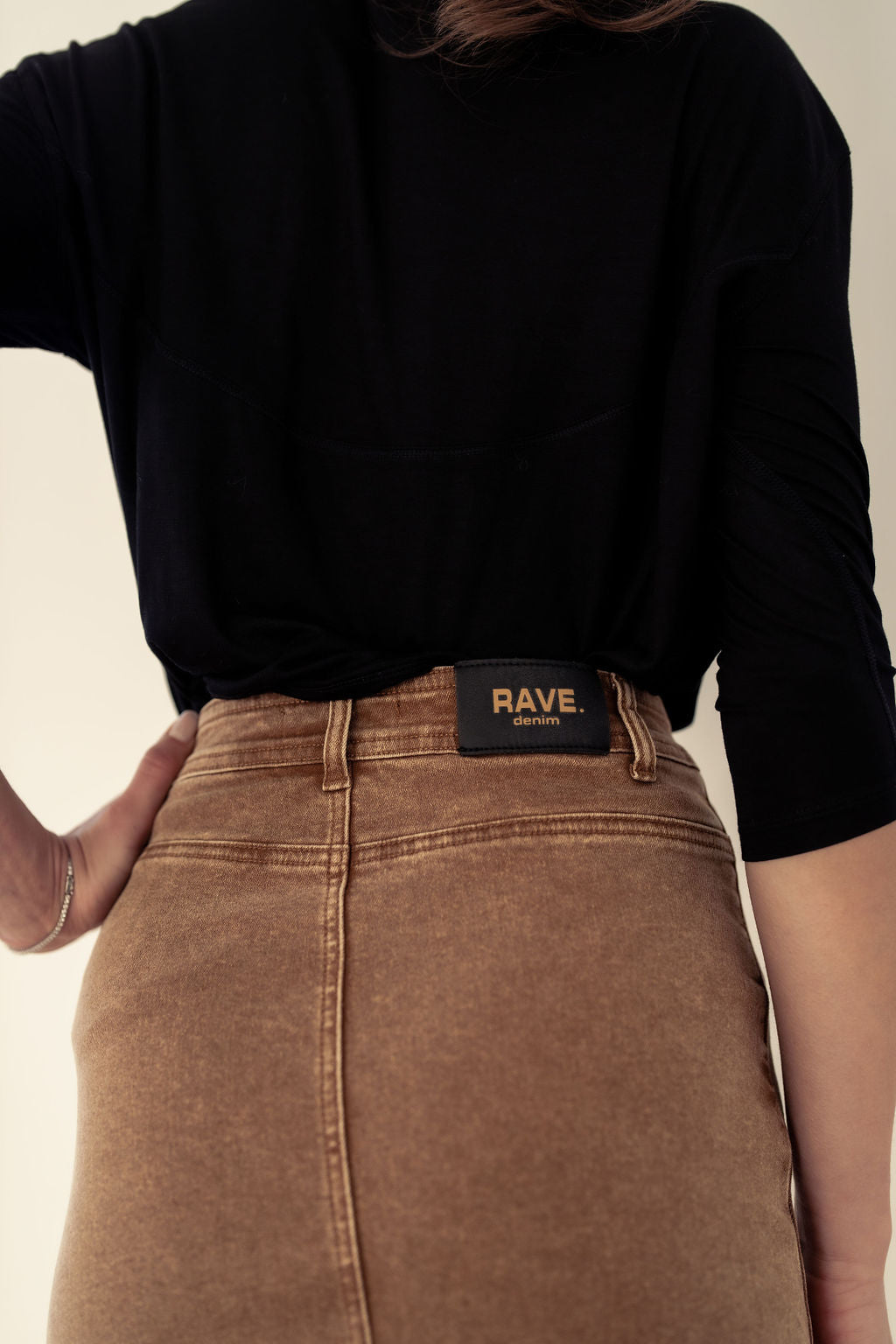 ALINE BROWN DENIM SKIRT WITH LEATHER PATCH