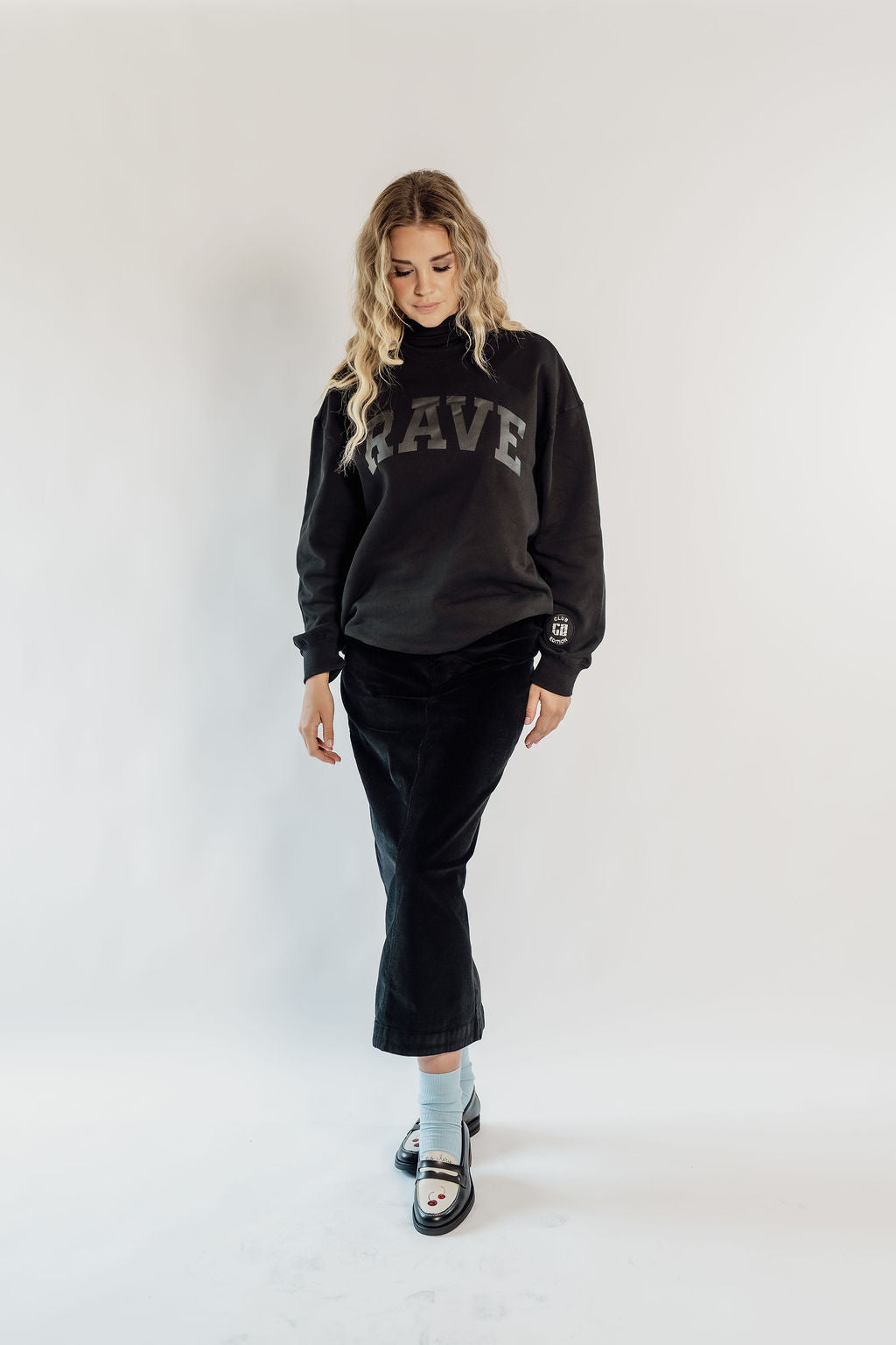 OVERSIZED RAVE - BLACK + PATCH