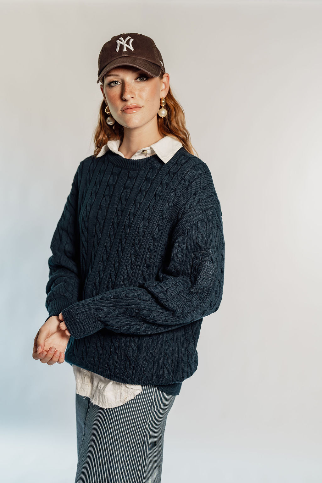 KNIT CABLE - THE CLASSIC NAVY