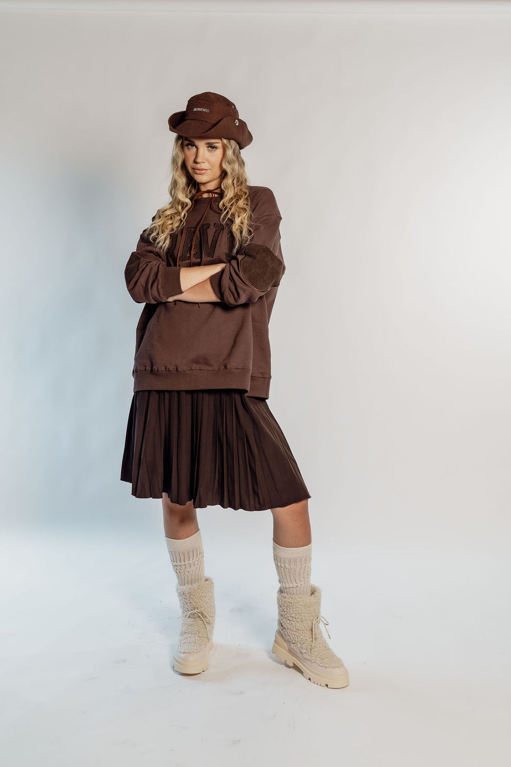 OVERSIZED RAVE - CHOCOLATE CORDUROY PATCH