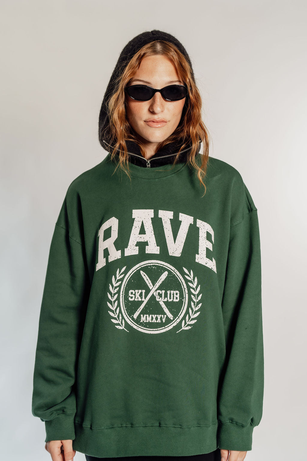 OVERSIZED RAVE - FOREST GREEN CIRCLE LOGO