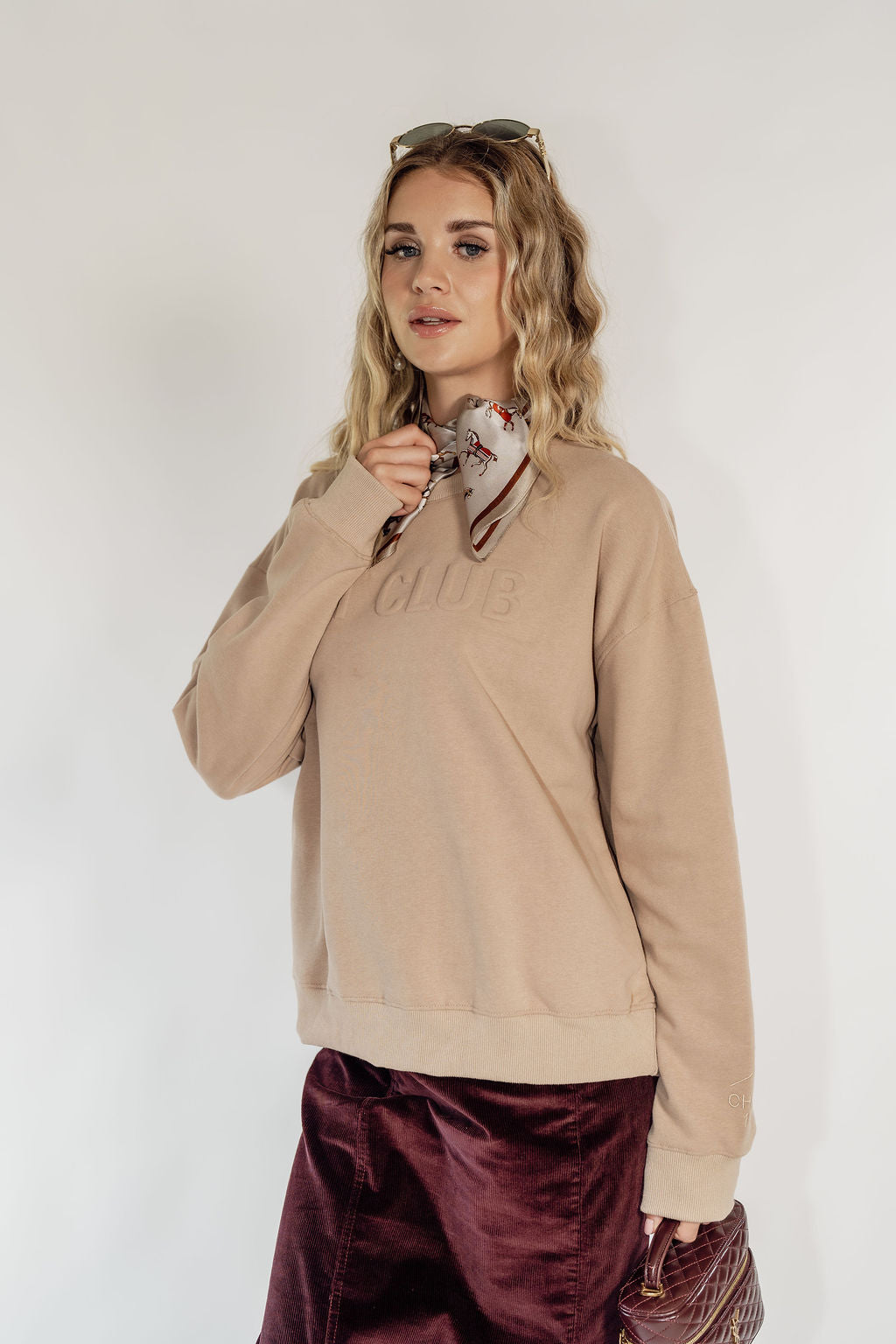 CLASSIC CREW - SKI CLUB SAND