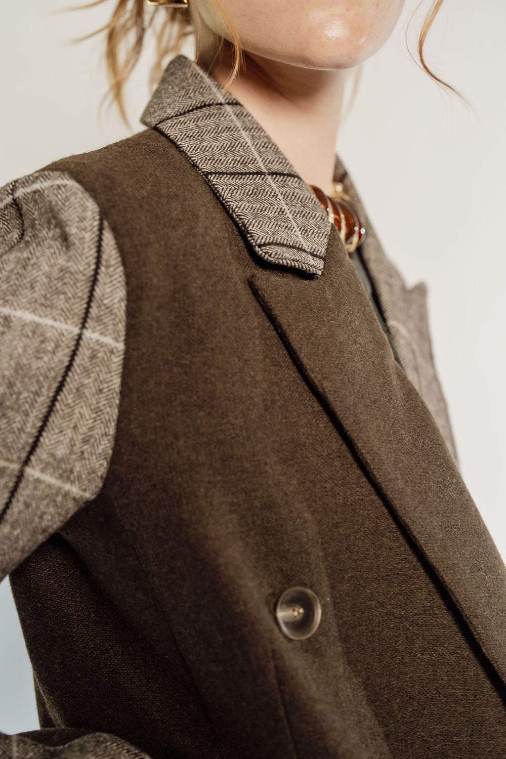 PLAID BLAZER