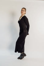 KNOT DETAIL KNITTED MAXI DRESS
