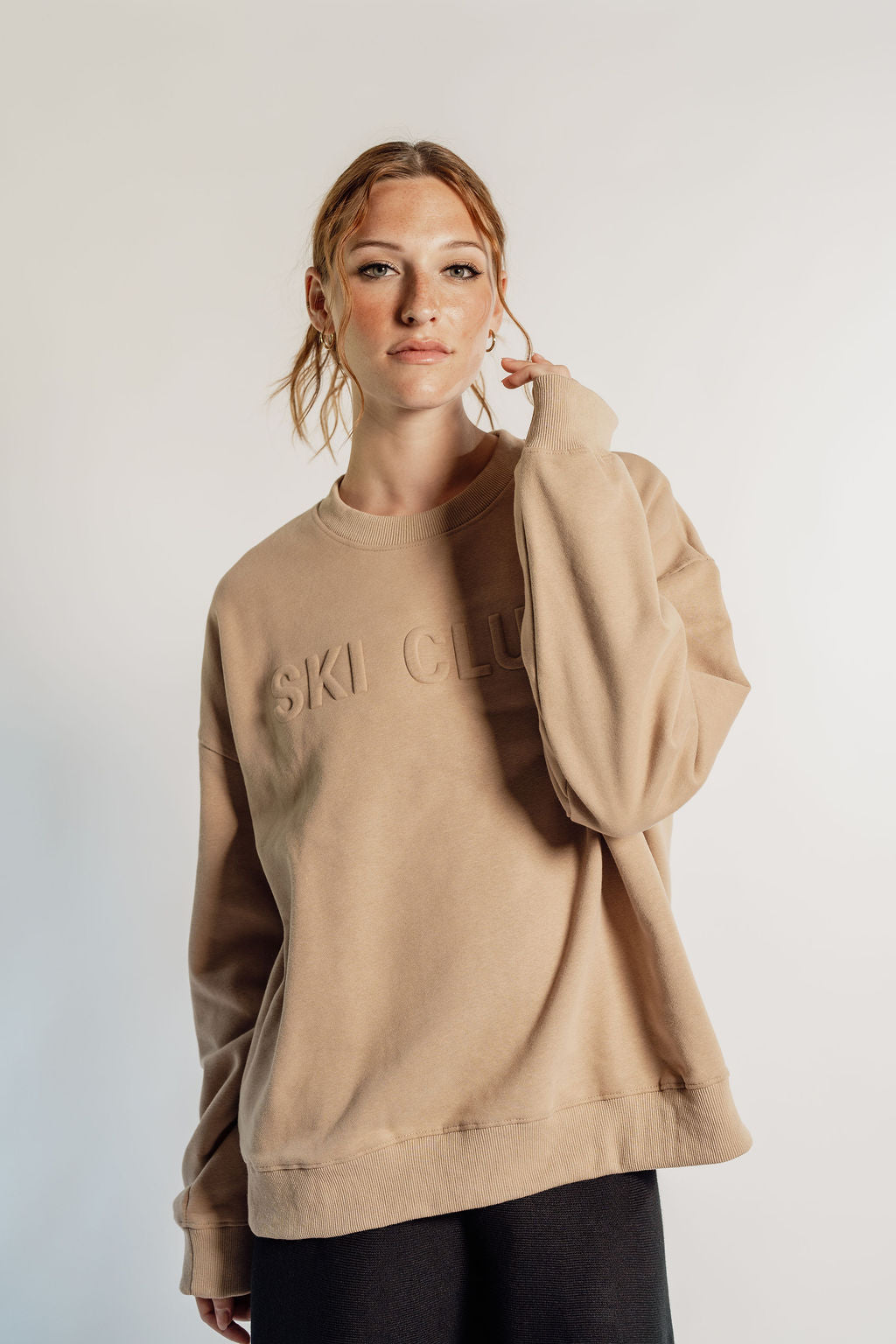 CLASSIC CREW - SKI CLUB SAND