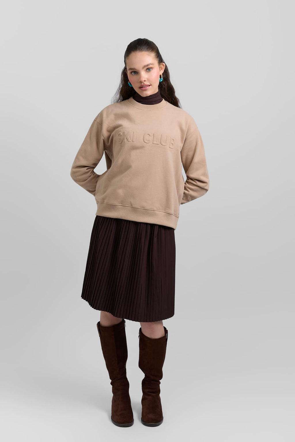 Pleated skirt