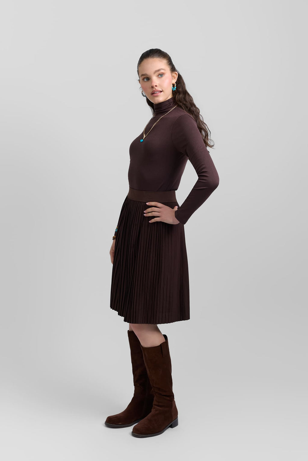 Pleated skirt