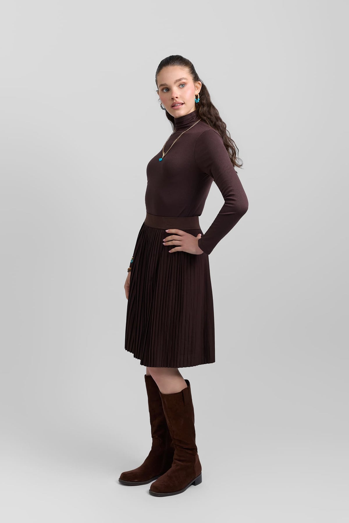 Pleated skirt