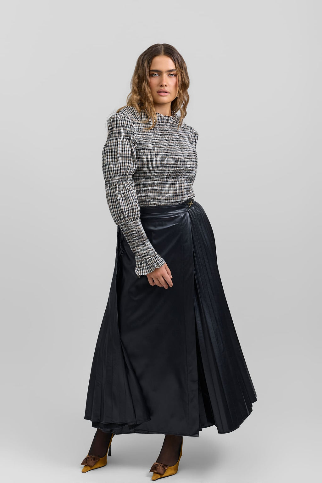Leather pleated skirt