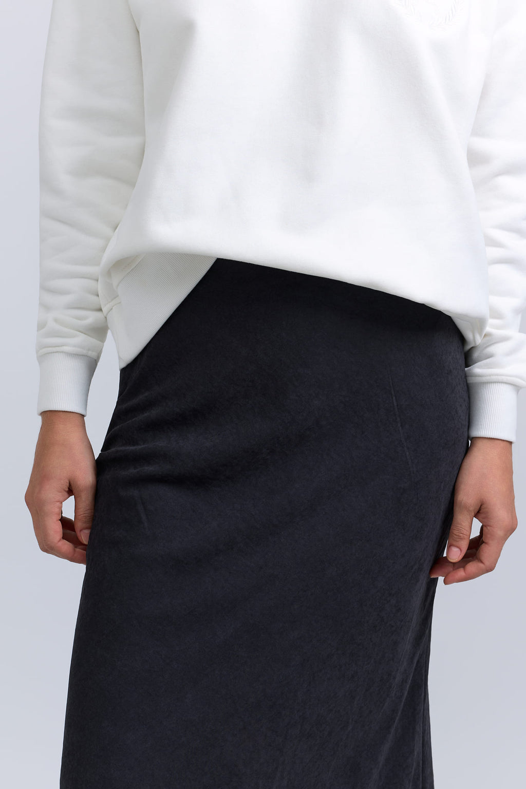 Slip skirt