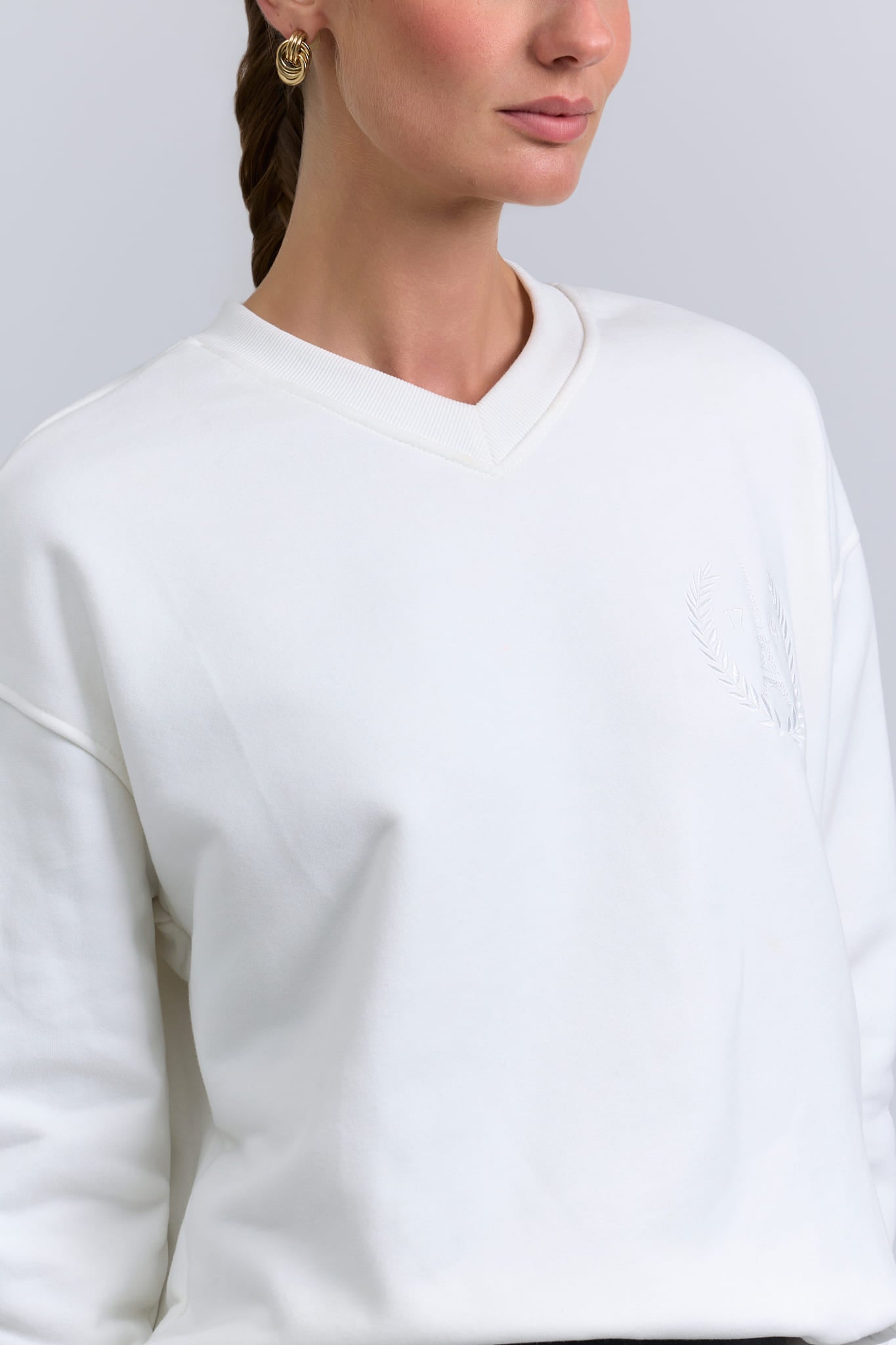 Paris v-neck