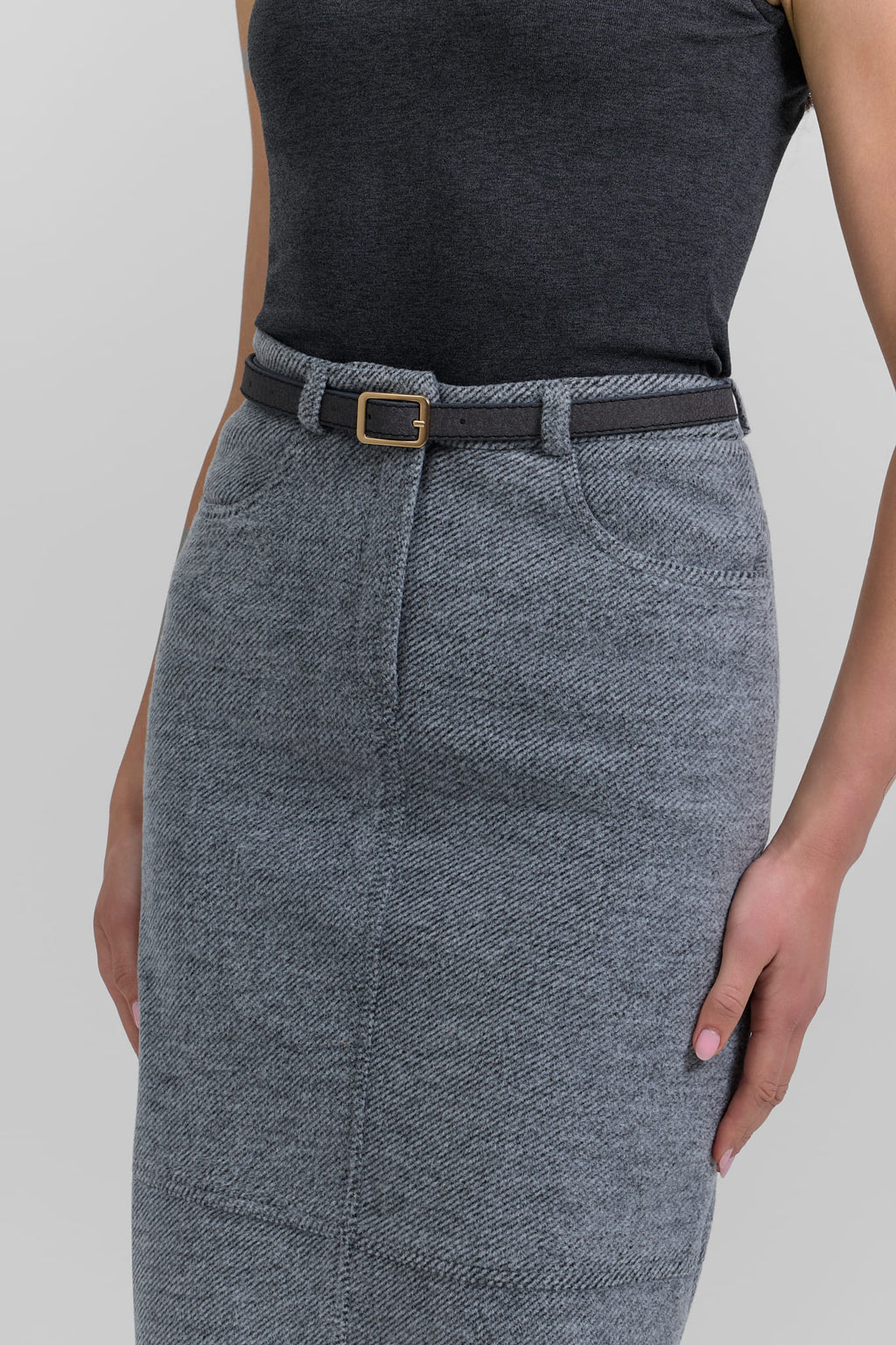Classic belted skirt