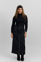 Zipper skirt