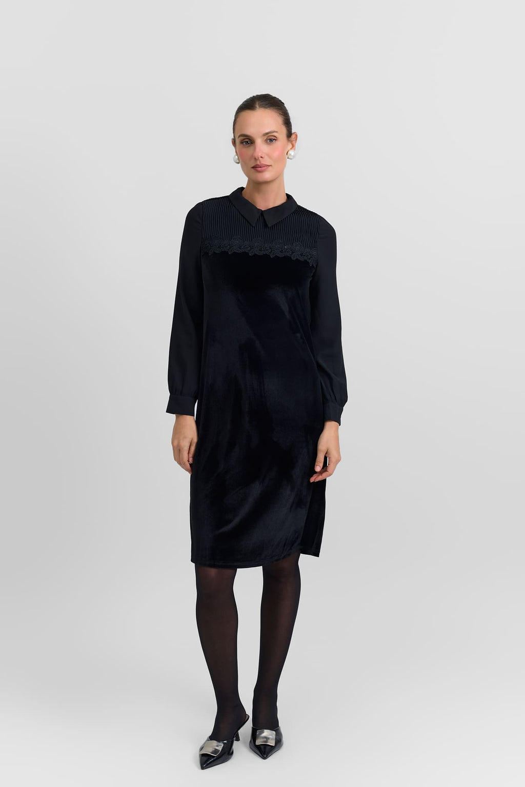 Velvet collar dress