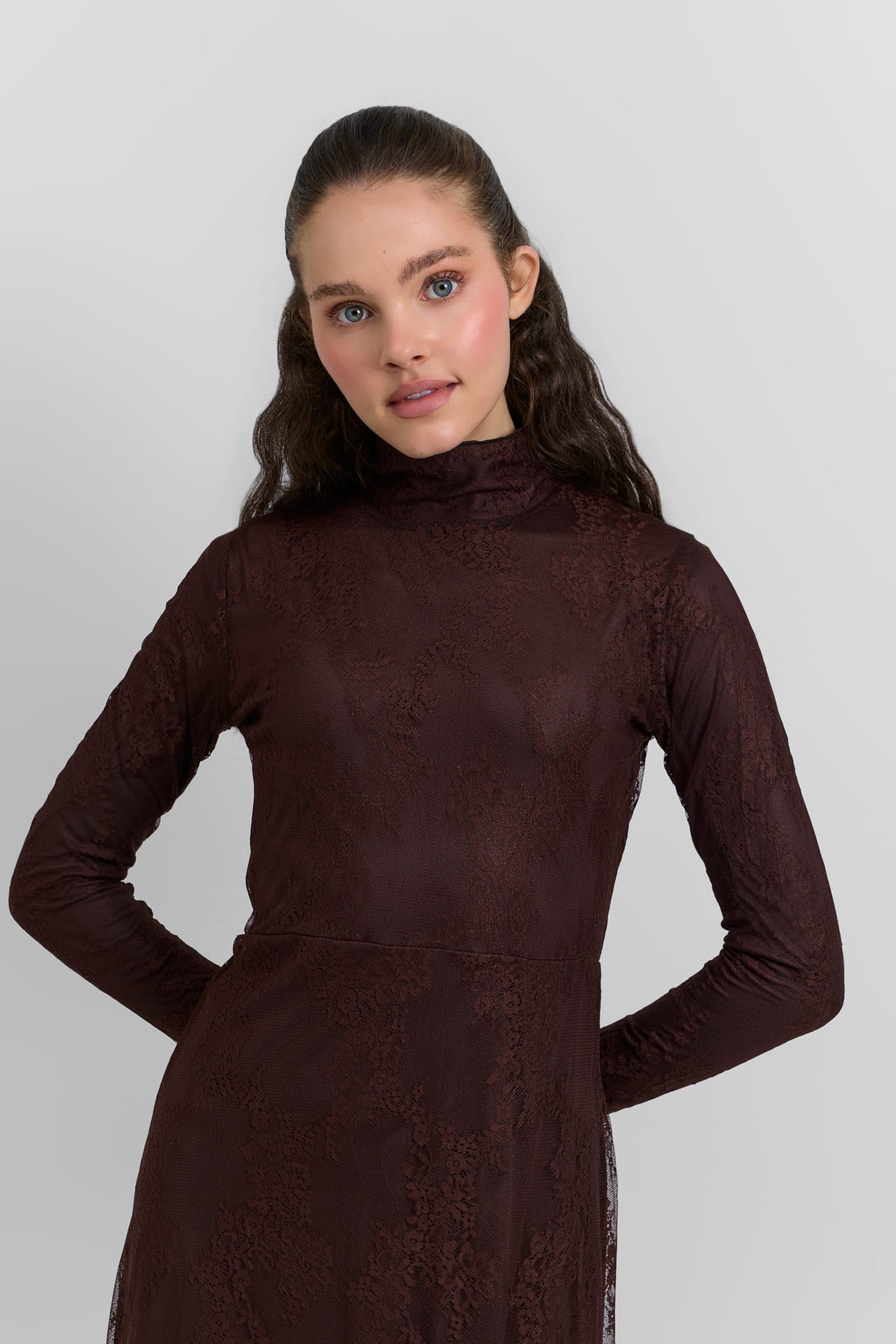 Lace dress
