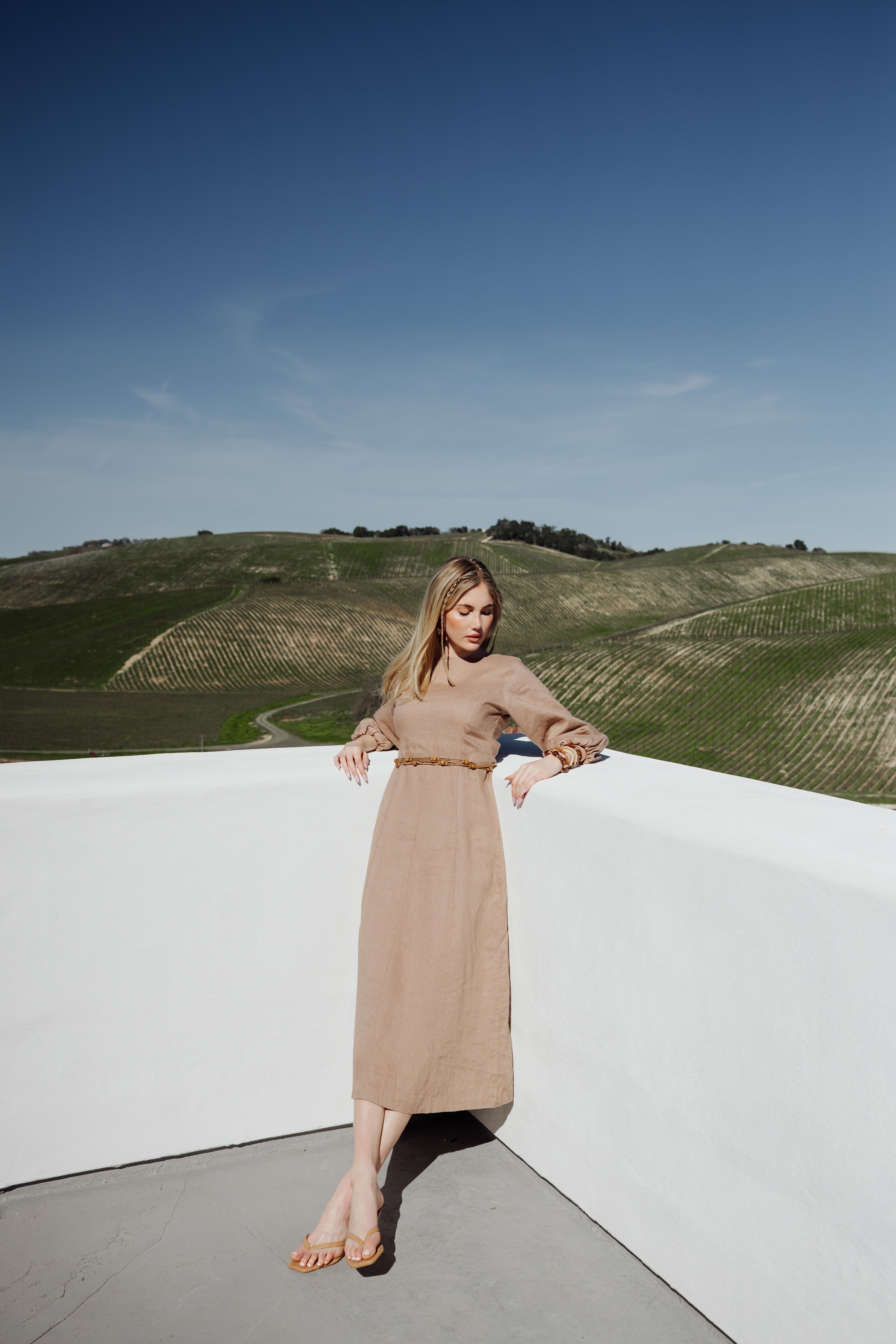 Linen Dress - Tan / M Linen Dress - Tan / M