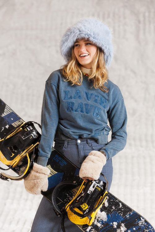 DENIM WASH CREW IN BLUE - Blue