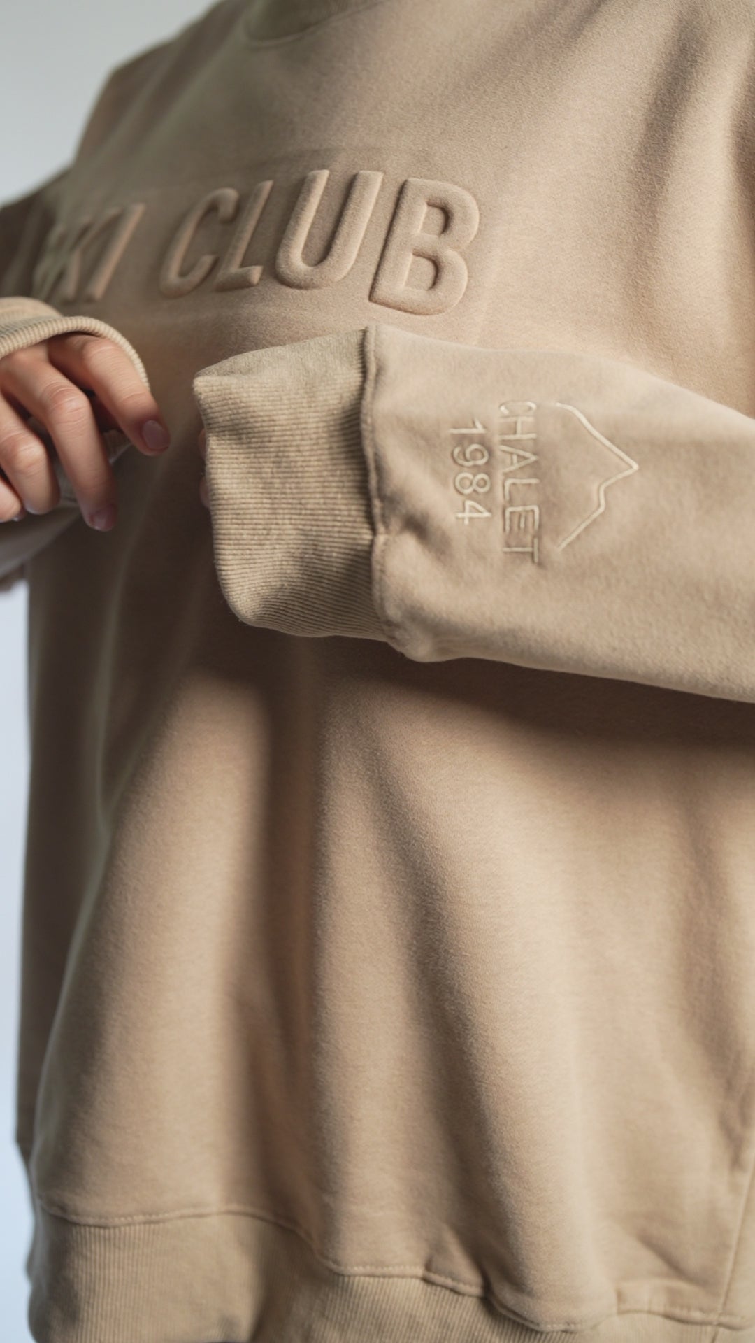CLASSIC CREW - SKI CLUB SAND